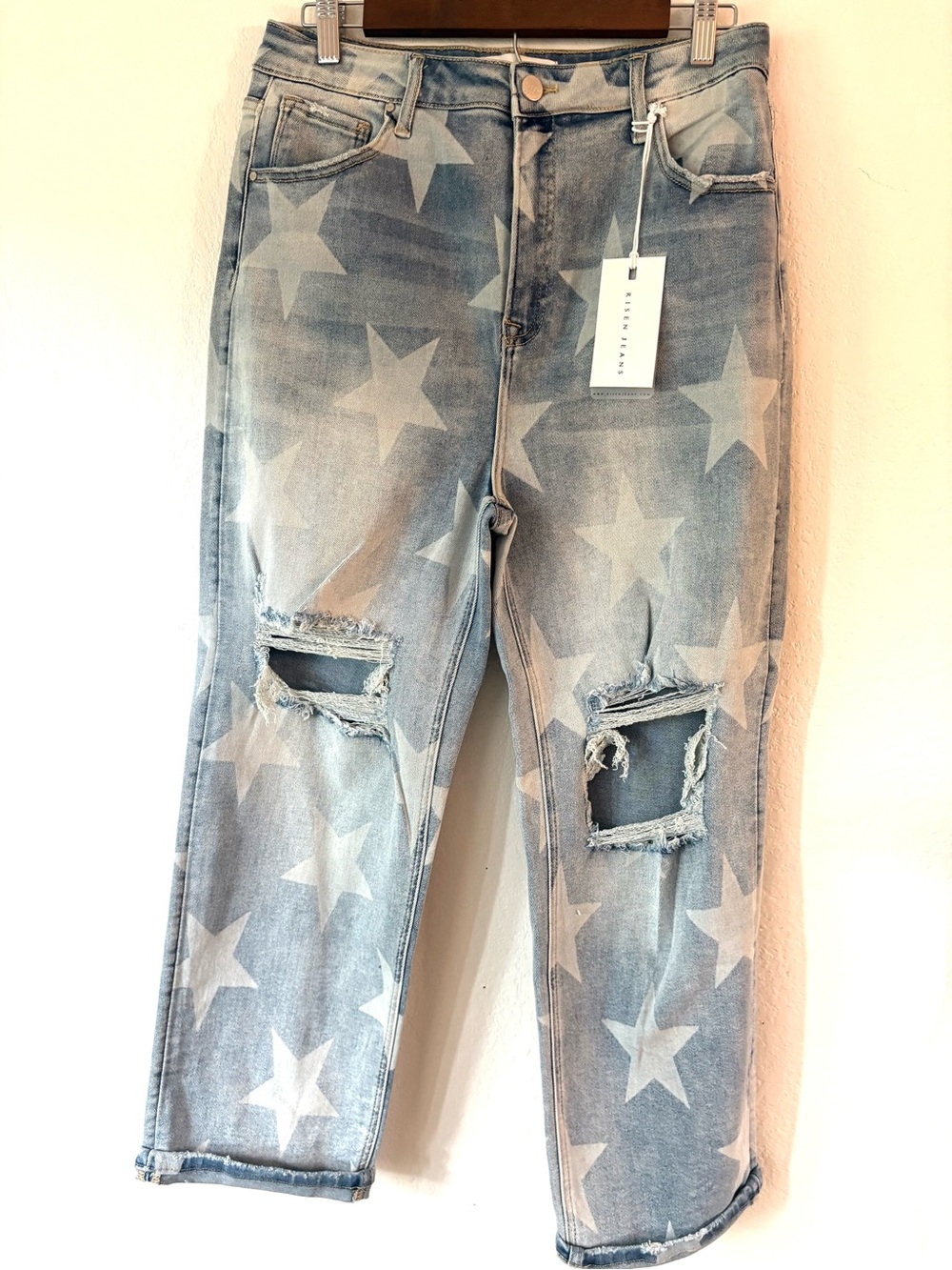 Light Blue Star-Print high rise slouch Jeans with Distressed Knees